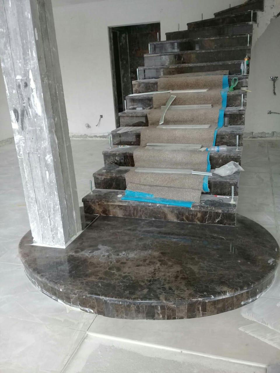 Luxus Naturstein Treppe Naturstein Treppe Freiburg - Luxus Wohnbau Fliesenarbeiten