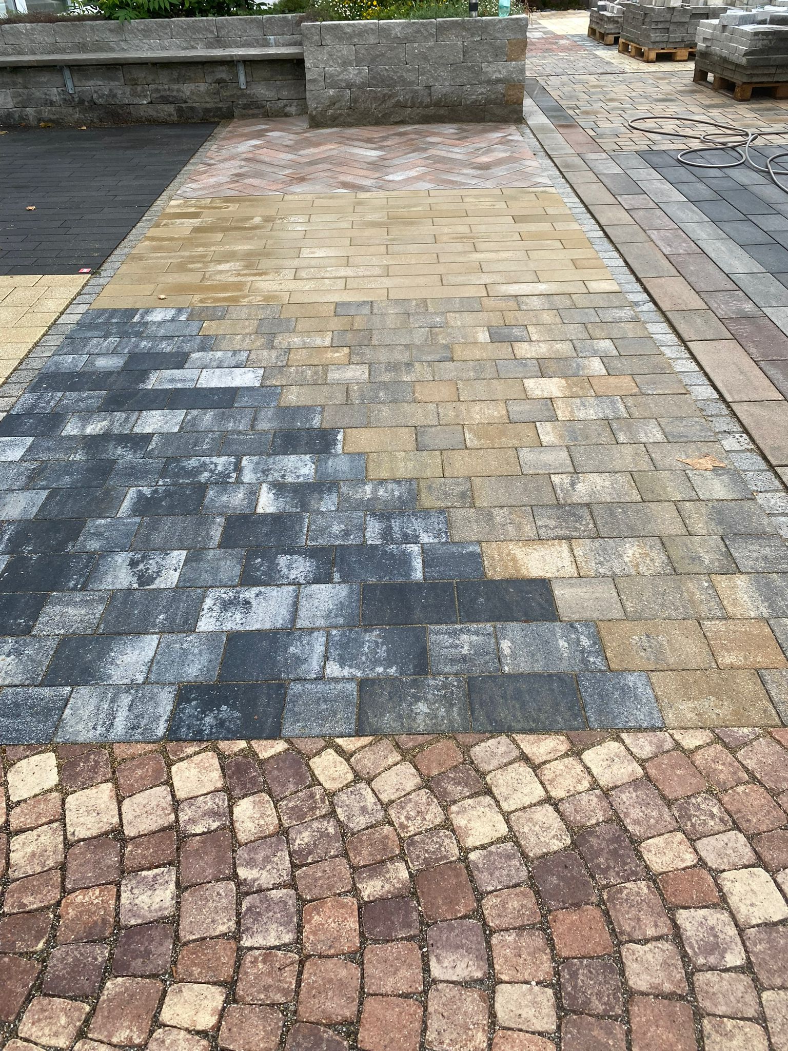 Pflastersteine - Professionelle Fliesenarbeiten Freiburg von Madlin Fliesen Pflastersteine - Fliesenleger Freiburg Projekt von Madlin Fliesen